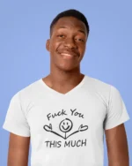 T-shirt Fuck You This Much col V porté homme